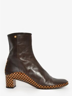 LOUIS VUITTON 2004 BROWN LEATHER CHECKERED ANKLE BOOTS